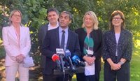 (L–R) Victoria Premier Jacinta Allan, RANZCP Victoria Chair Dr Simon Stafrace, RACGP Victoria Co-Deputy Chair Dr Aadhil Aziz, Mental Health Minister Ingrid Stitt, and Health Minister Mary-Anne Thomas.