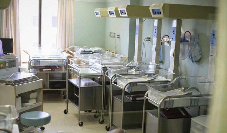 Empty beds in childbirth ward