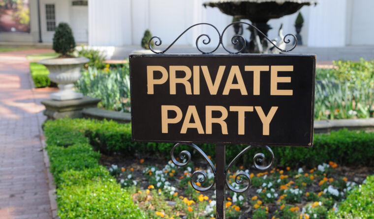 Sign in garden saying 'private party'.