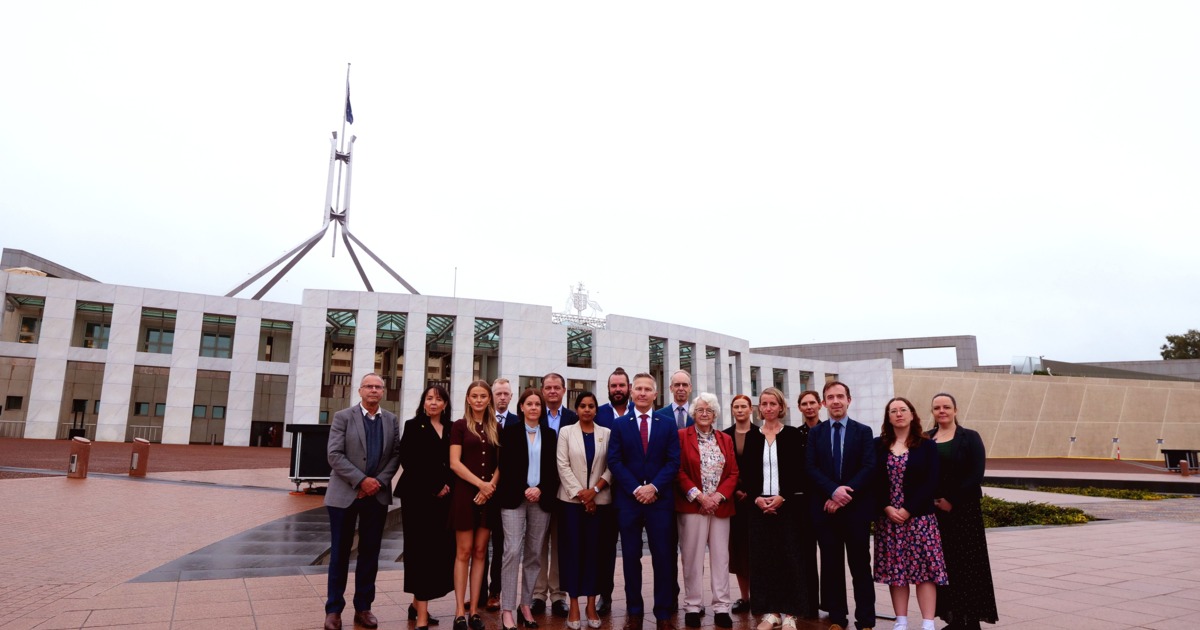 RACGP - RACGP takes demand for rebate rise to Canberra