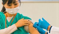 There are no legal precedents regarding mandatory vaccination that employers can follow, but new guidance should help practice owners to make informed decisions.