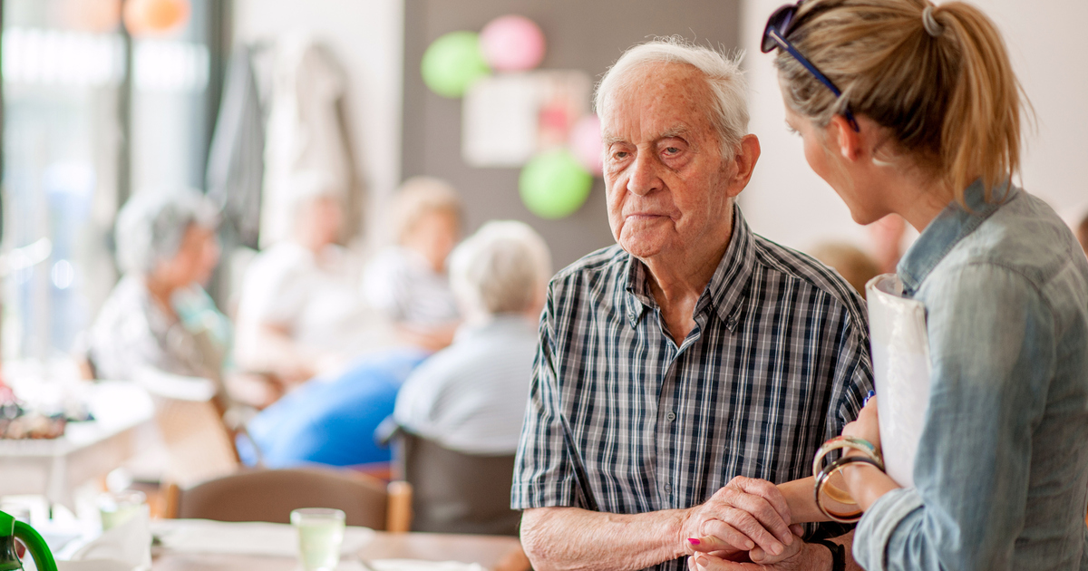 RACGP - Research finds chess and crosswords help lower dementia risk