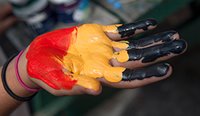 A new arrangement should see Aboriginal and Torres Strait Islander peoples have more control and responsibility for targets and policies. (Image: Oxfam Aus)