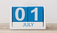 1 July desk calendar