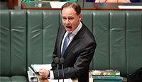 Federal Minister Greg Hunt wants to tighten requirements for reporting medicine shortages to the TGA. (Image: Mick Tsikas)