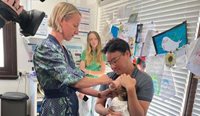 RACGP NSW&ACT Chair Dr Rebekah Hoffman giving a needle-free vaccination on Tuesday.