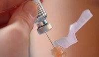A fourth COVID-19 vaccine dose is recommended for cancer patients 16 and older three months after the completion of their primary course. (Image: AAP)